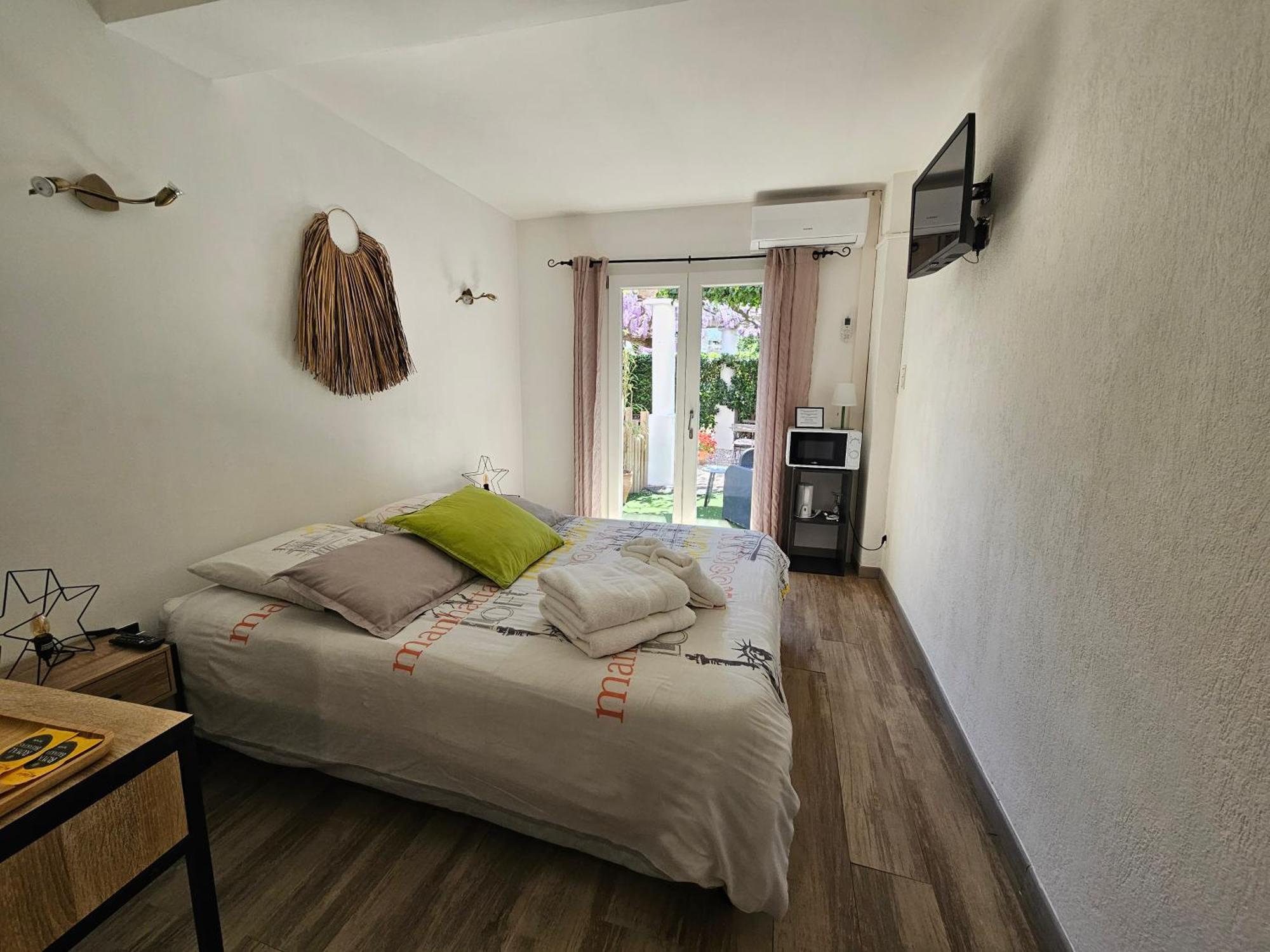 Chez Louis Hotel Les Issambres Eksteriør billede